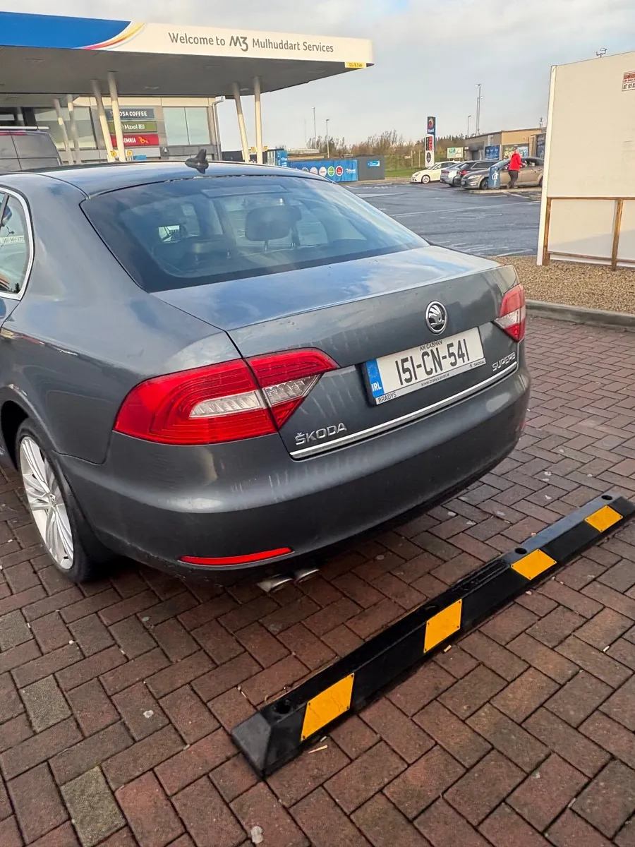 Skoda Superb 2015 - Image 3