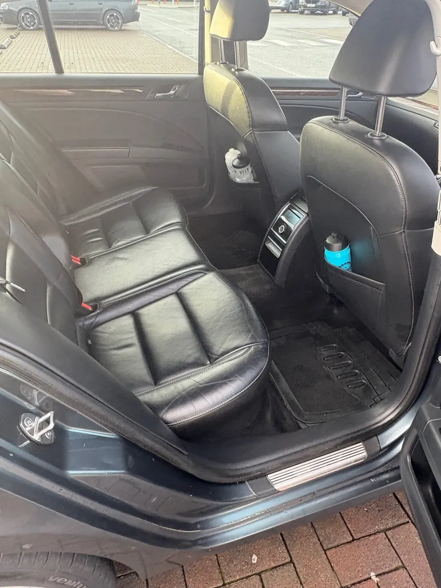 Skoda Superb 2015 - Image 4