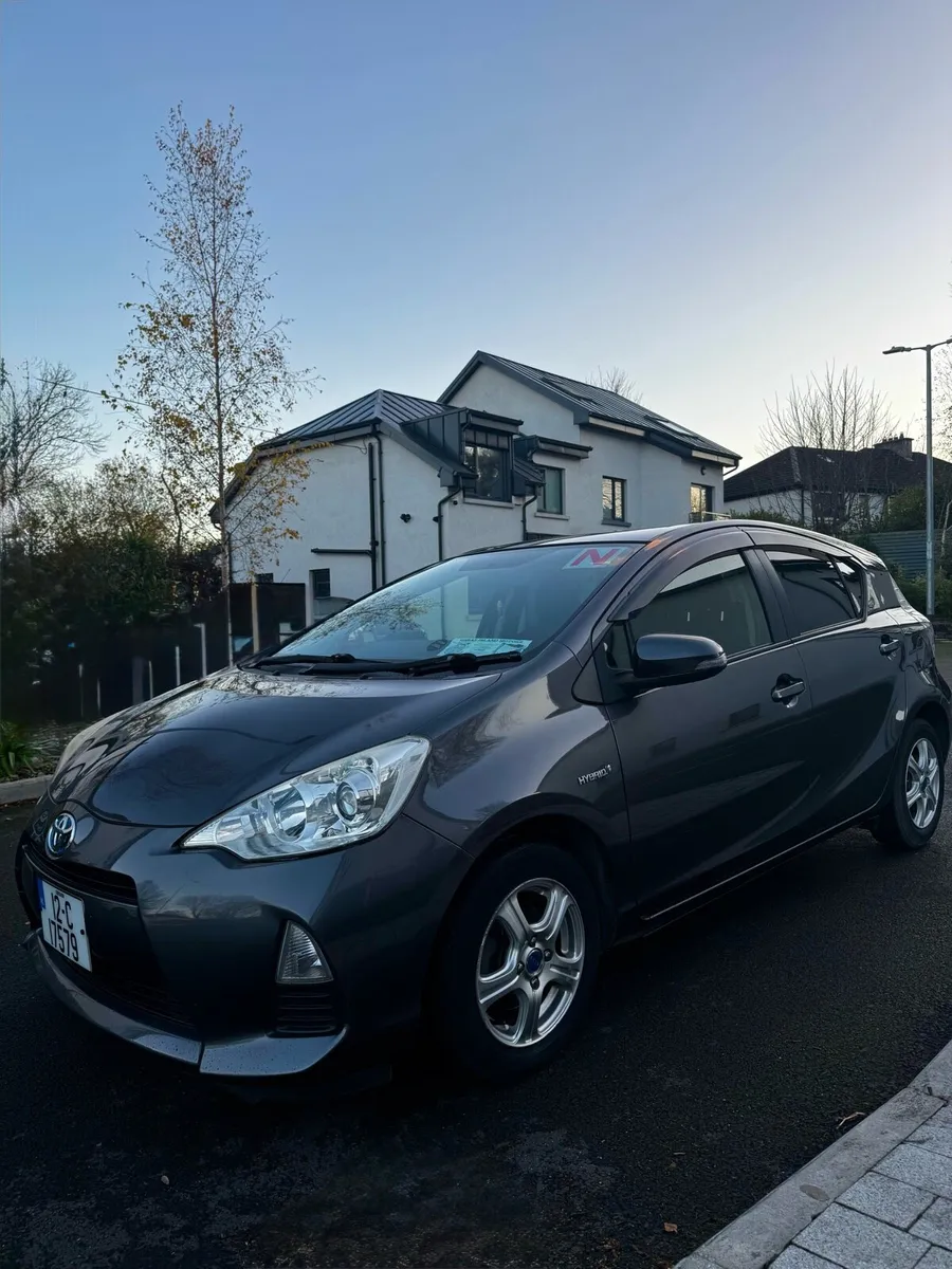 Toyota Aqua - Image 2