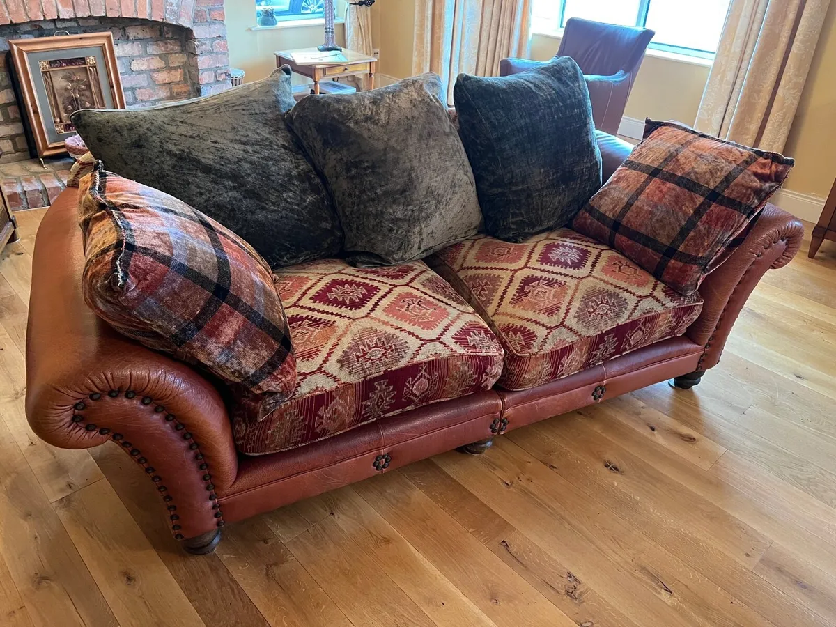 Tetrad Sofa - Image 2