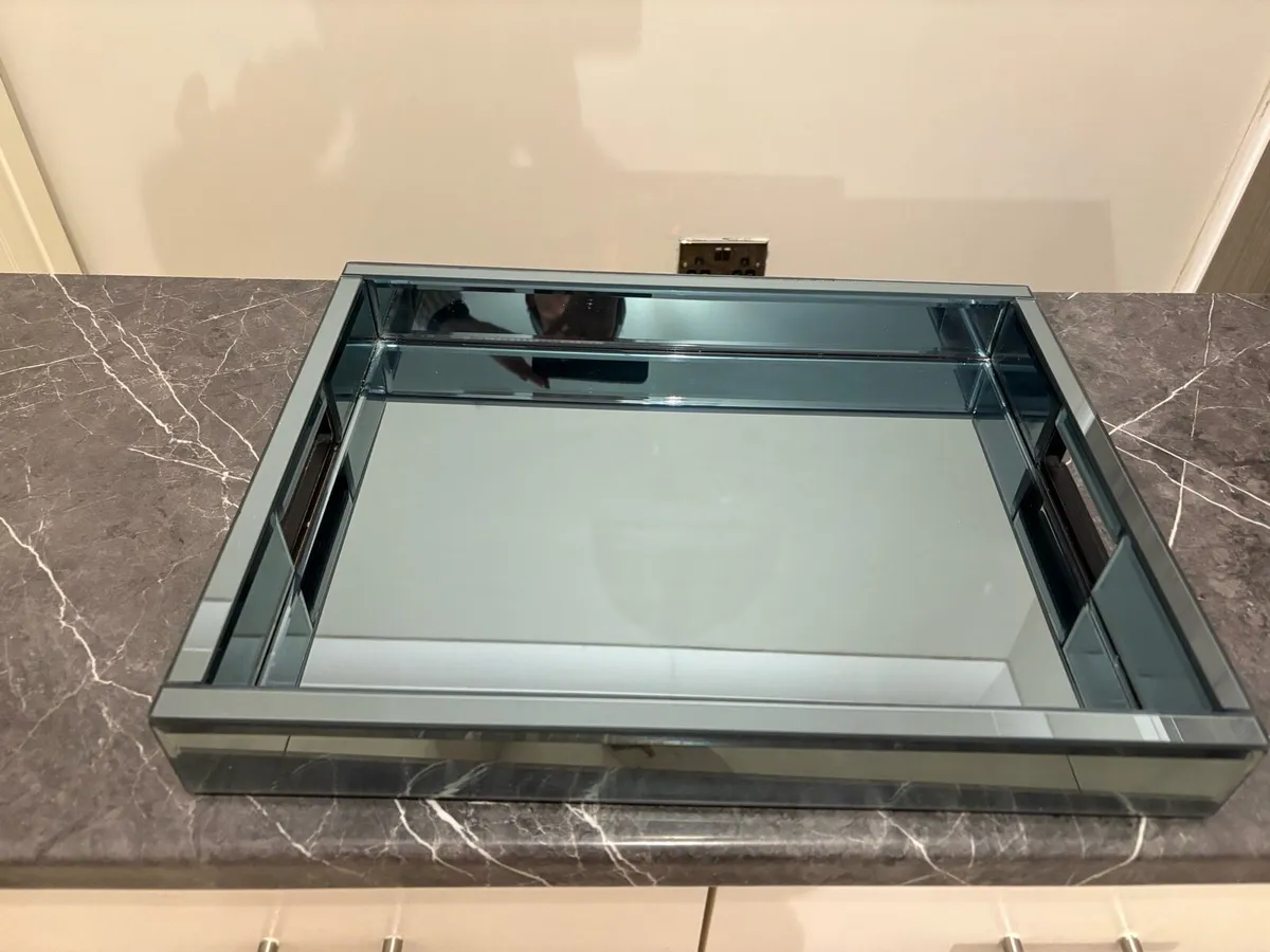 Mirror tray - Image 1