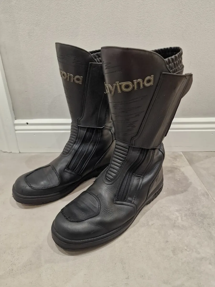Motorcycle Boots - Image 1
