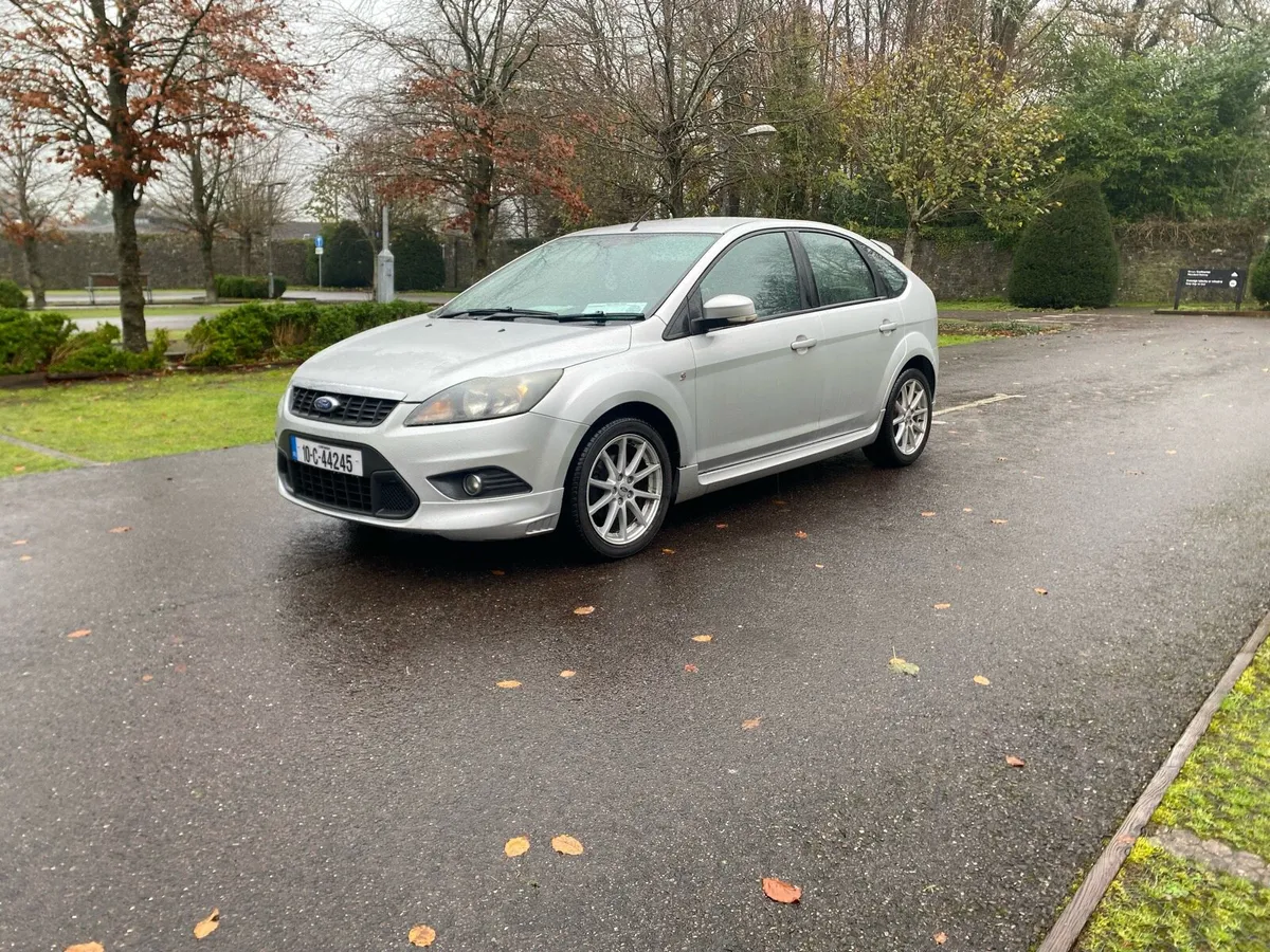 Stunning 2010 Ford Focus 1.6tdci ST line - Image 3