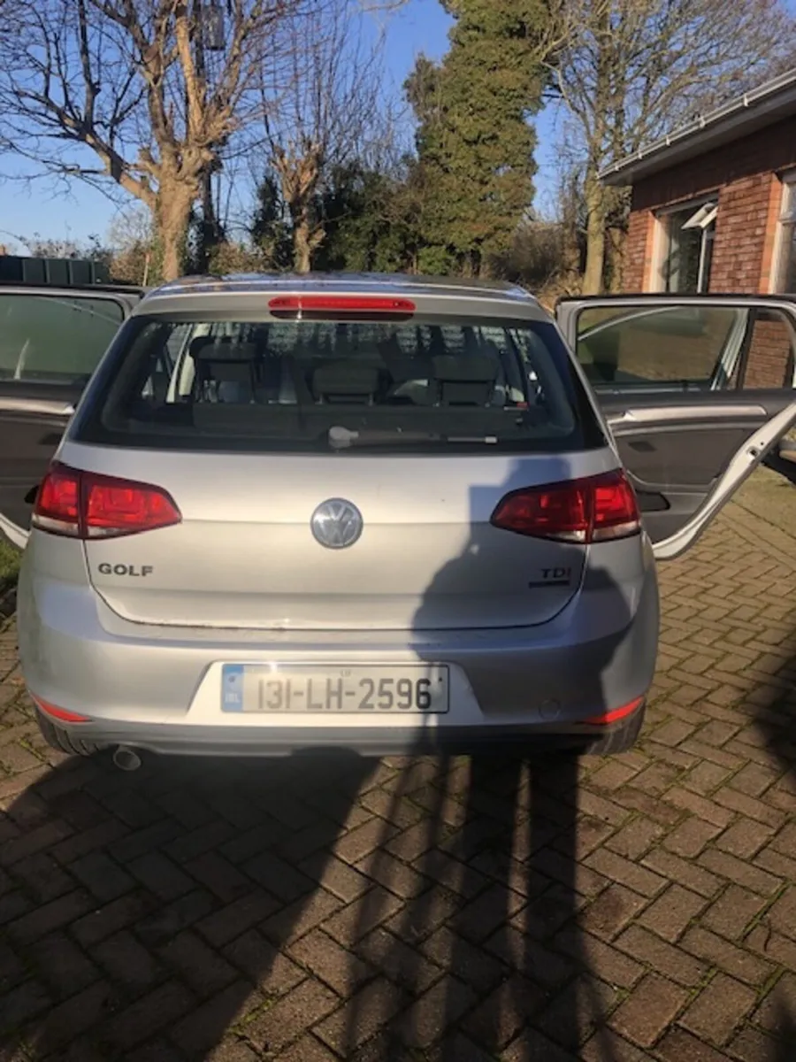 Volkswagen Golf 2013 - Image 1