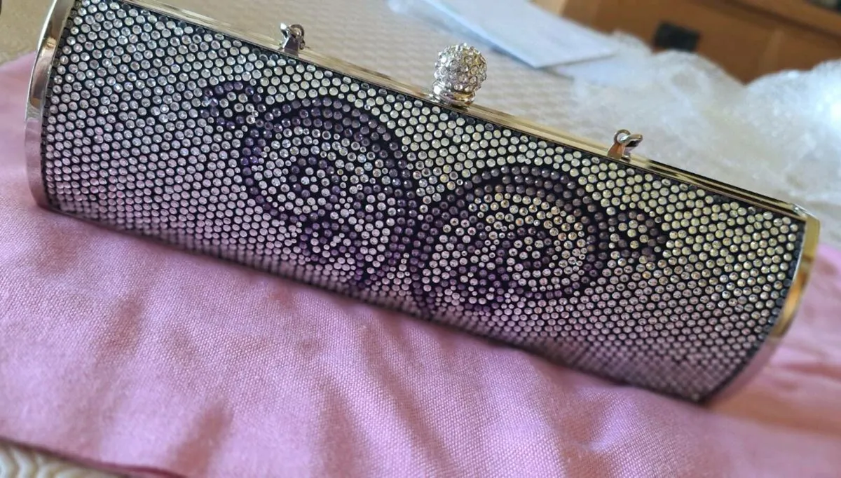 Newbridge Silverware Occasion Bag - Image 2