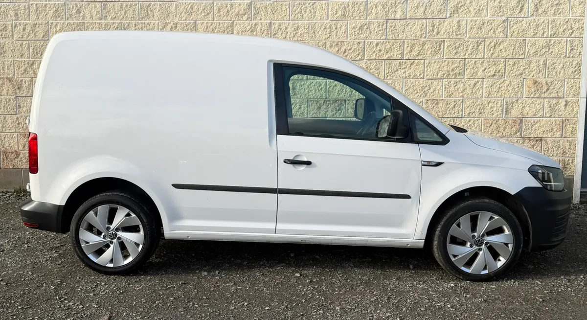 2019 VOLKSWAGEN CADDY - Image 3
