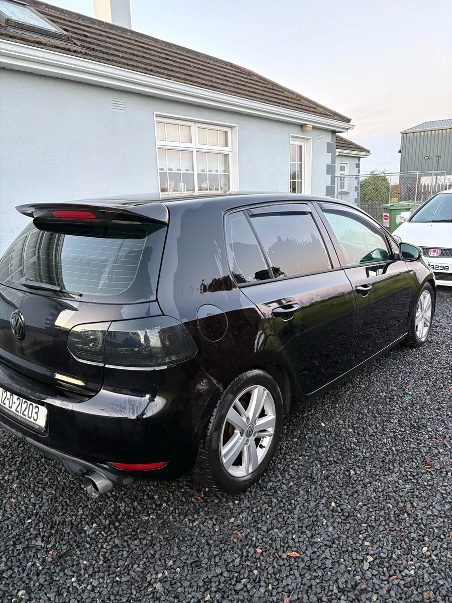 2012 VW GOLF - Image 2