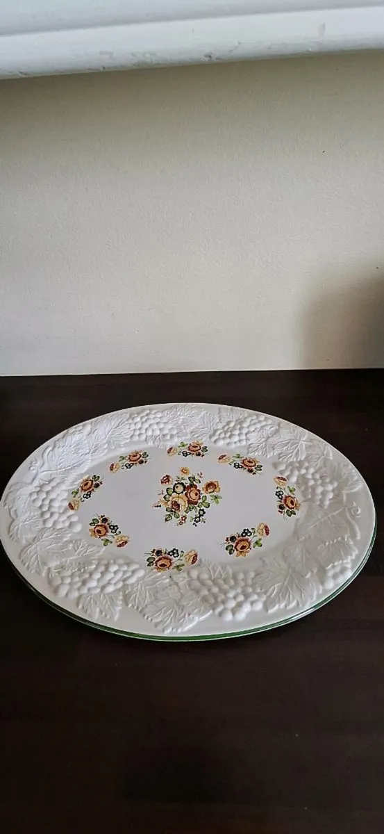 Large Oval Serving Platter - Flowers - Image 2