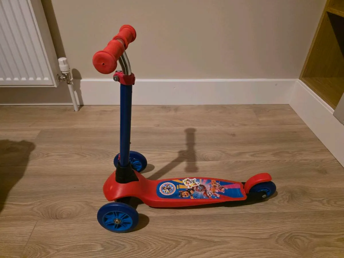 Scooter - Image 1