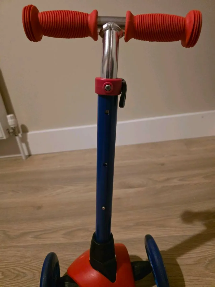 Scooter - Image 3