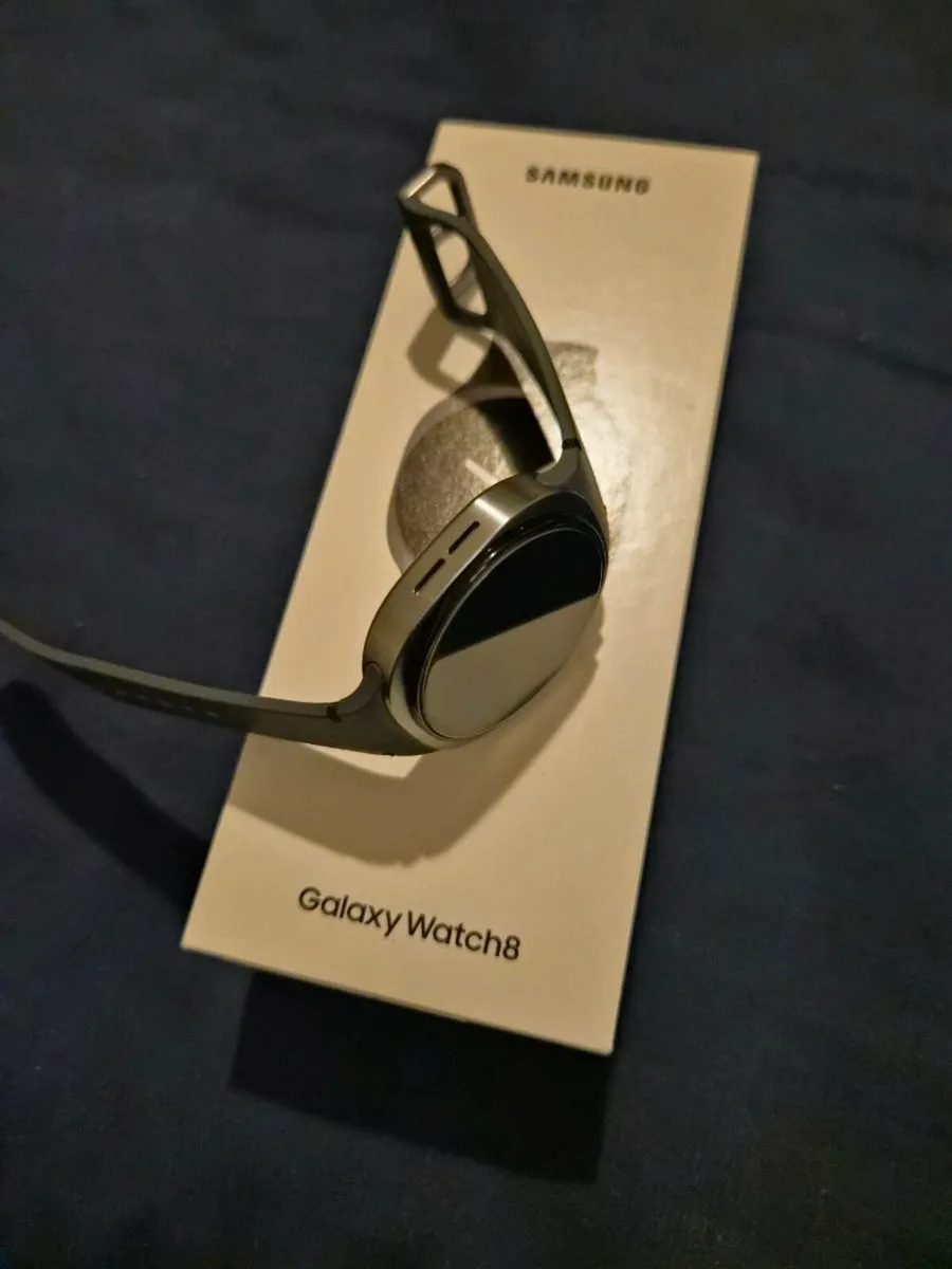 Galaxy watch 8 40 mm - Image 3