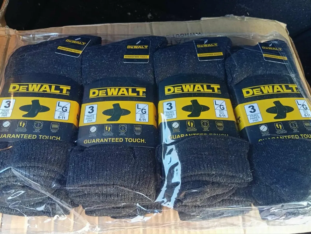 Socks/gloves - Image 1