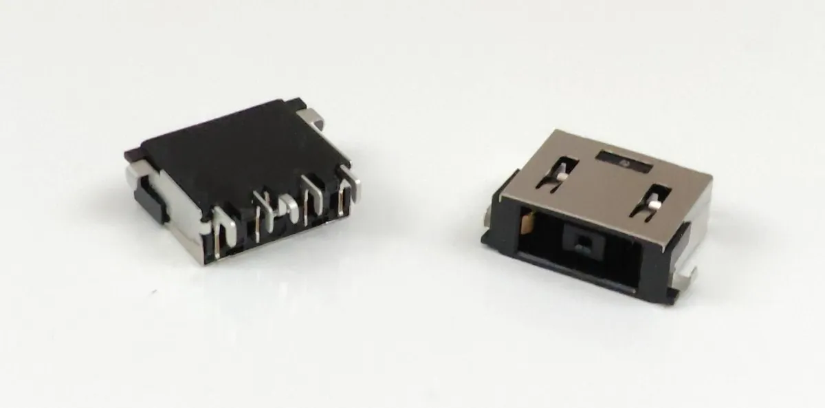 Lenovo Legion Y540-15IRH CHARGING PORT - Image 4