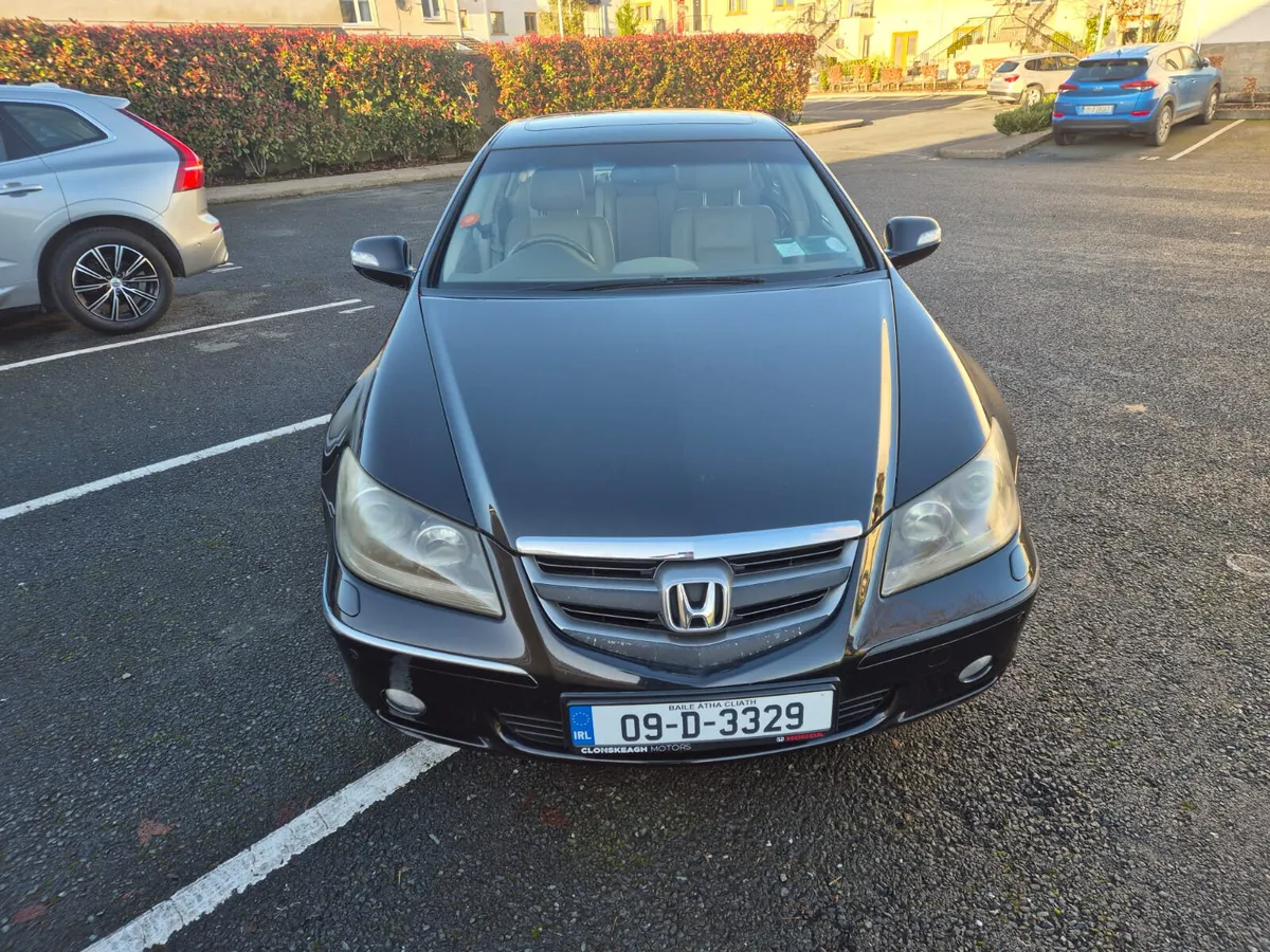 Honda Legend 2009. Automatic.  AWD. - Image 1