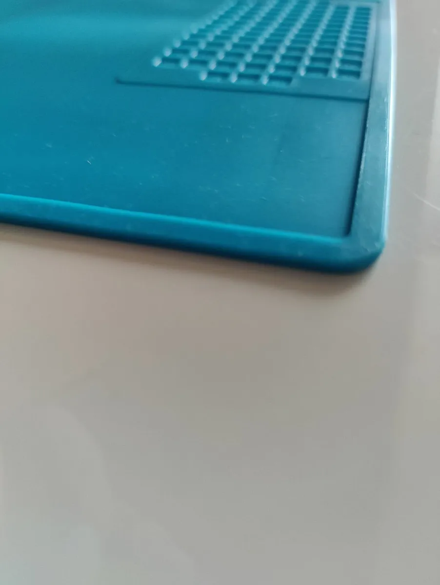 HEAT RESISTANT SOLDERING MAT - Image 2