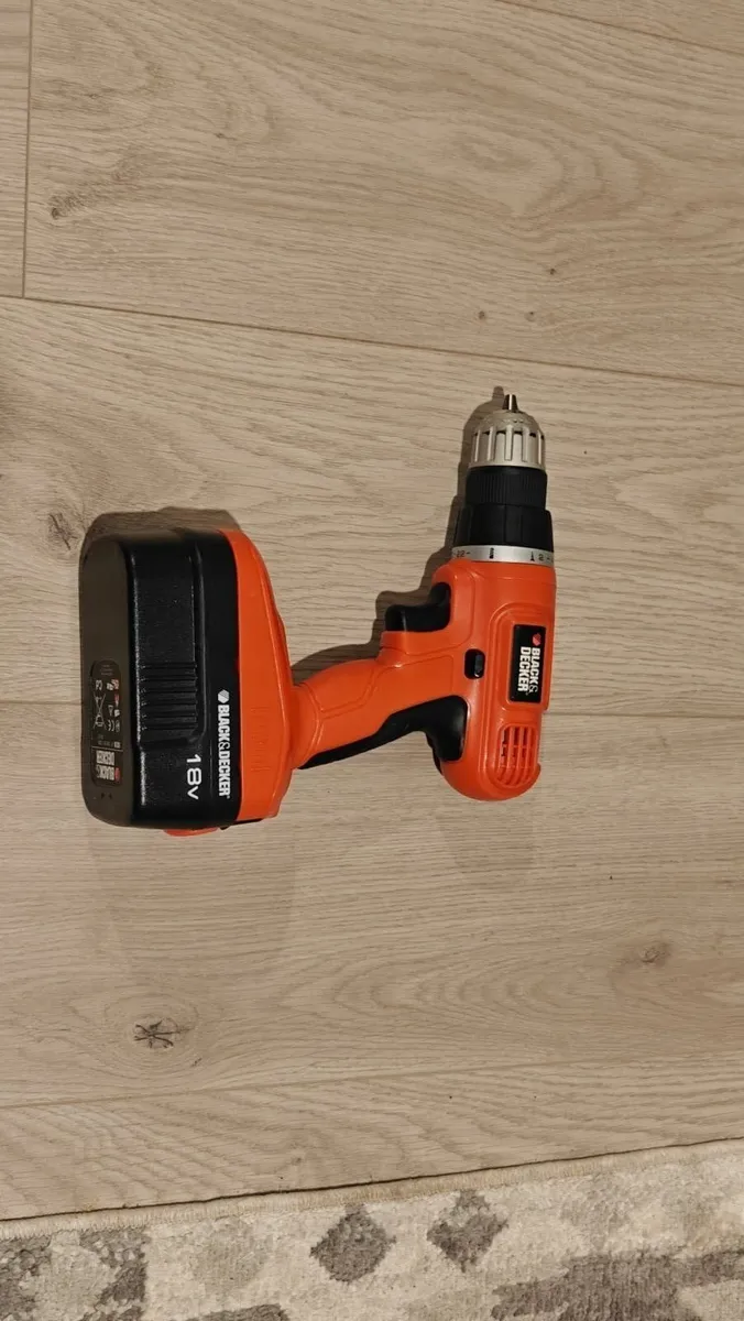 Black & Decker 18V Drill - Image 1