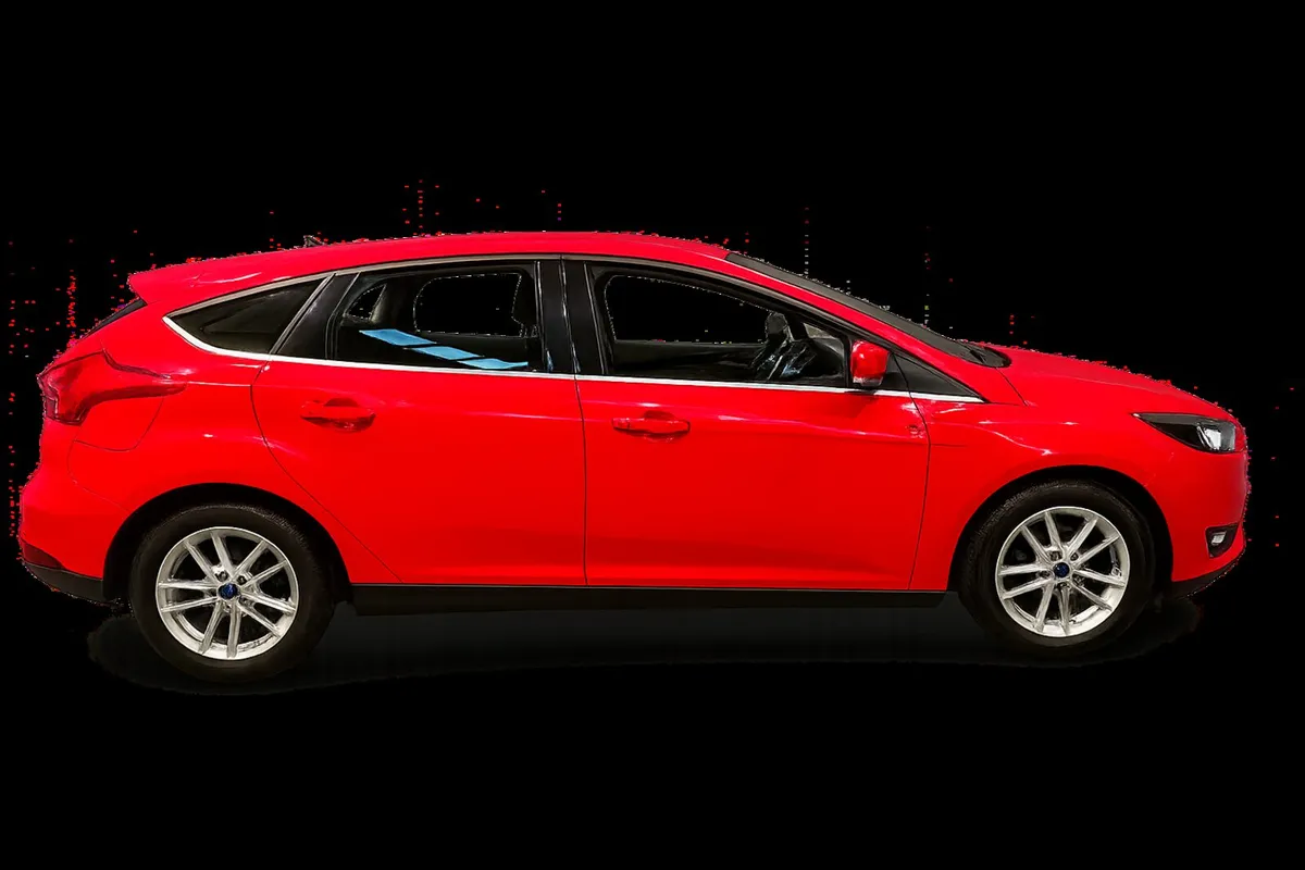 FORD FOCUS 1.0LTR ECOBOOST125 ZETEC - Image 2