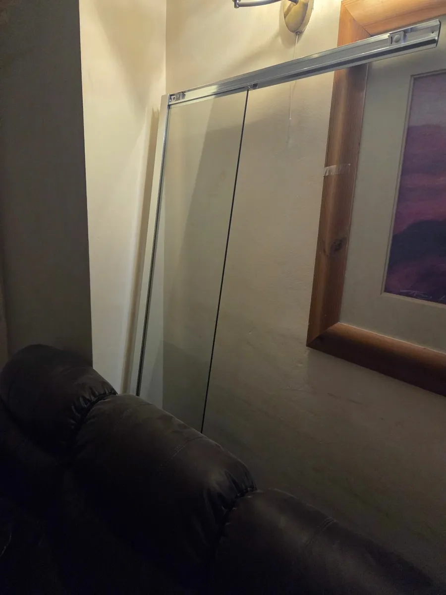 Shower doors 900 x 900 - Image 2