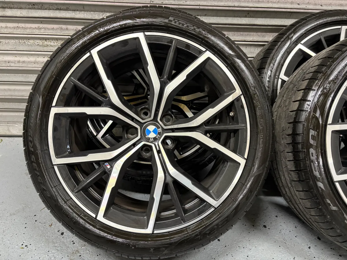 BMW 5 Series M-Sport Alloys 19” - Image 4