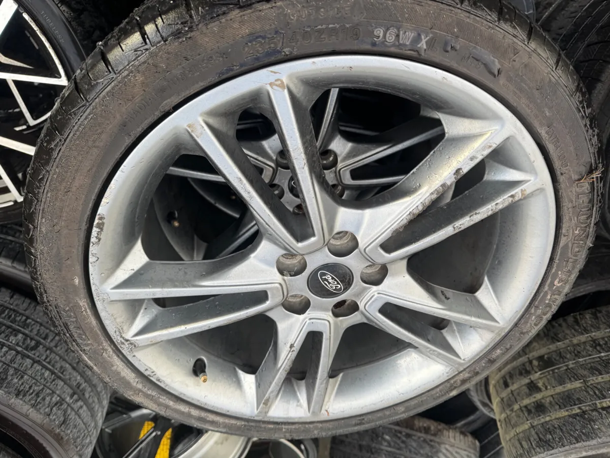 18” st line Mondeo alloys and tyres