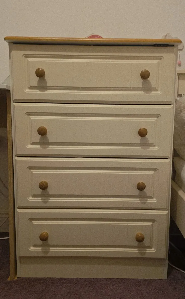 Chest of drawers - Image 2