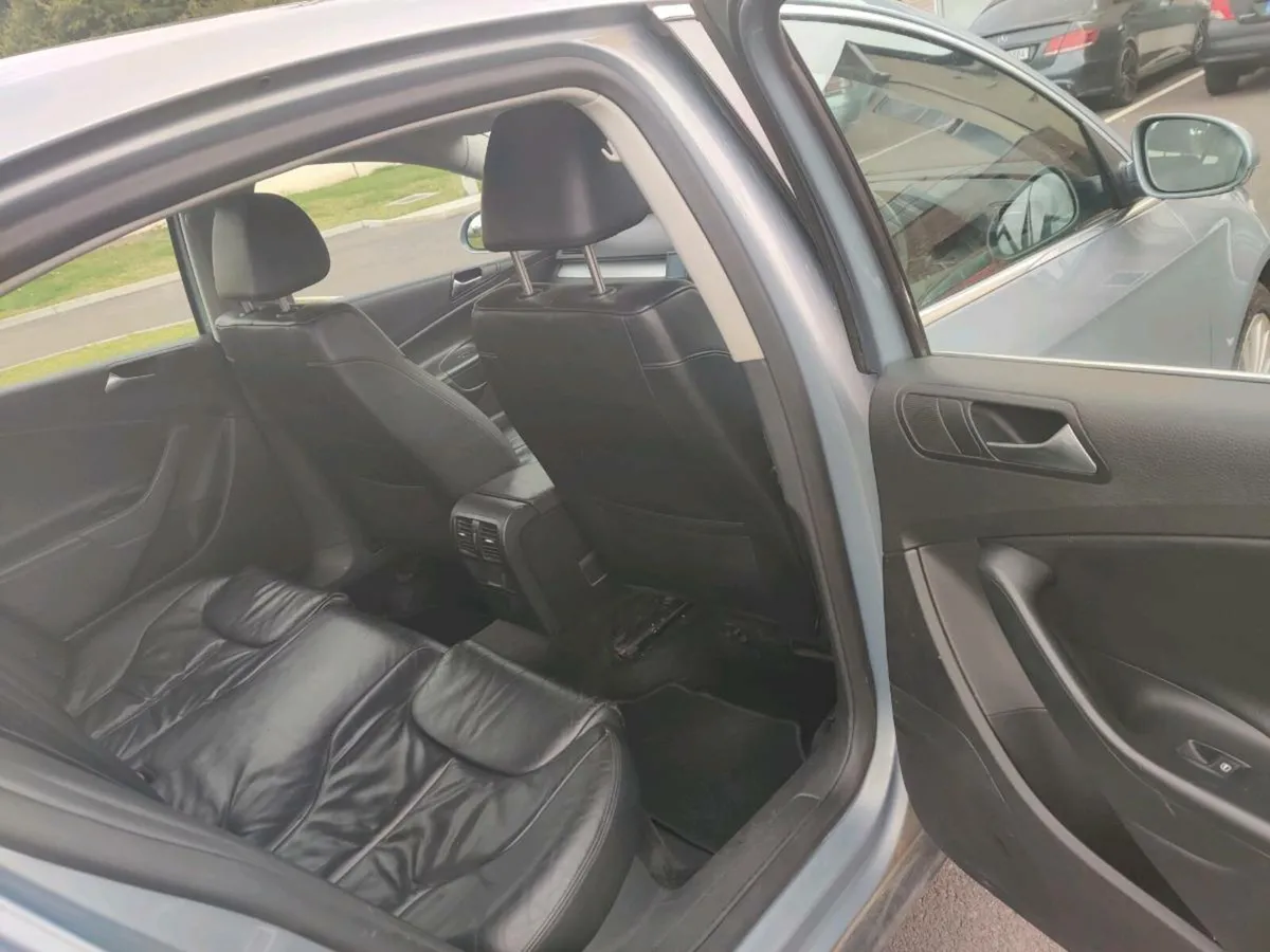 Volkswagen - Image 2