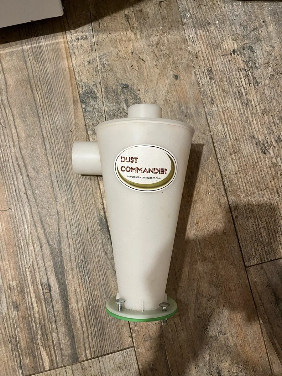 Dust commander - Image 1