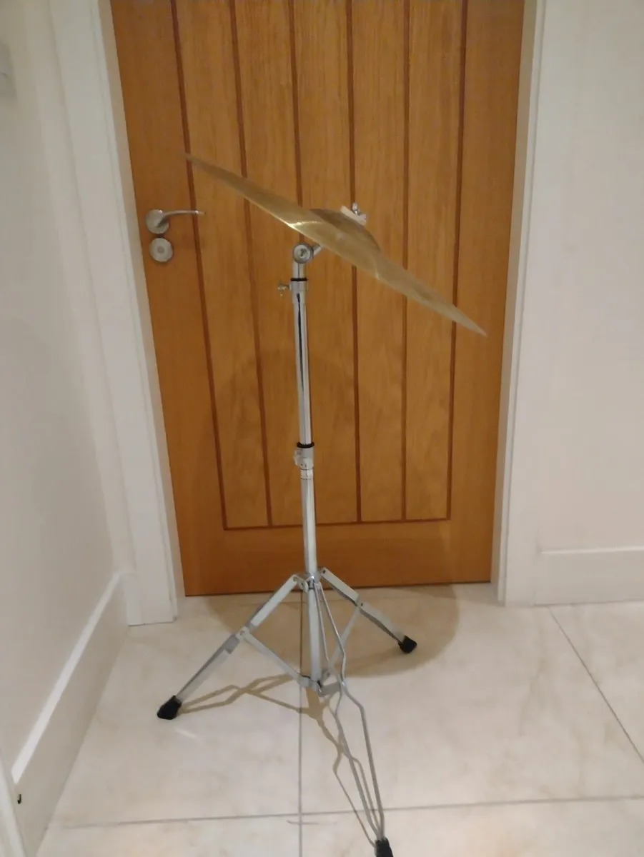 Sabian Solar Ride Cymbal With Stand. - Image 2