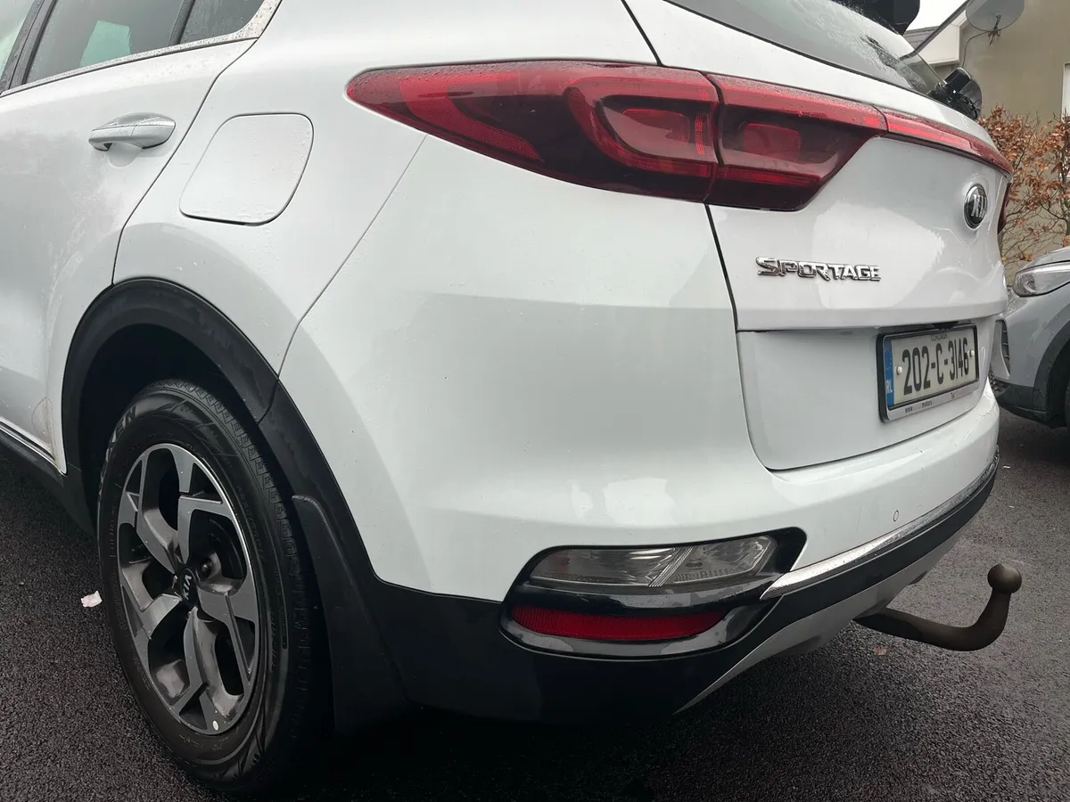 Kia SPORTAGE - Image 4