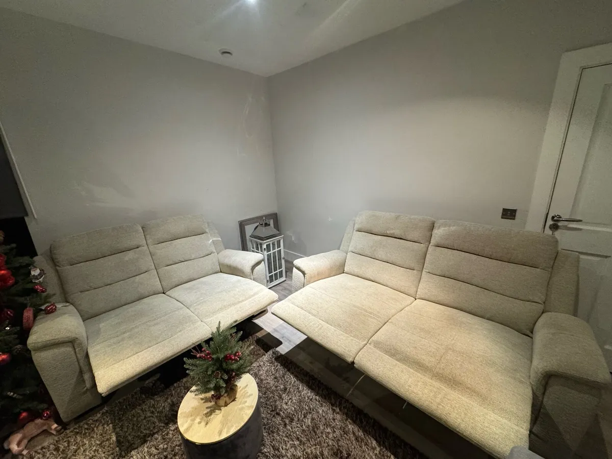 Fabric DFS 3+2 seater recliner suite - Image 1