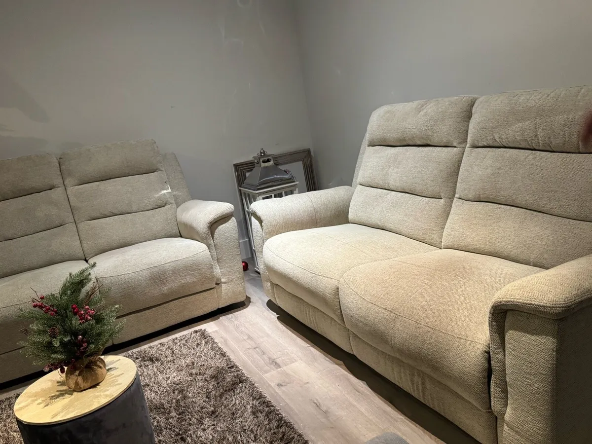 Fabric DFS 3+2 seater recliner suite - Image 4