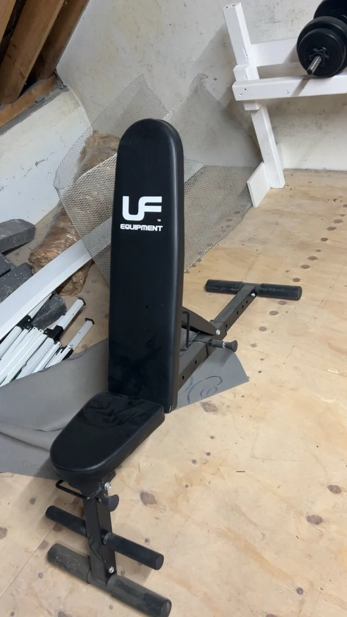 Gym bench