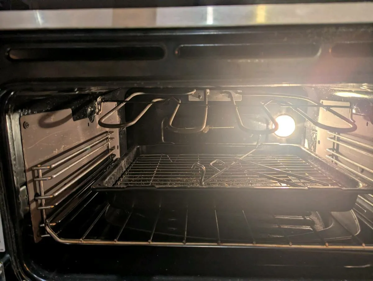 Hotpoint Oven DD2844CIX - Image 3