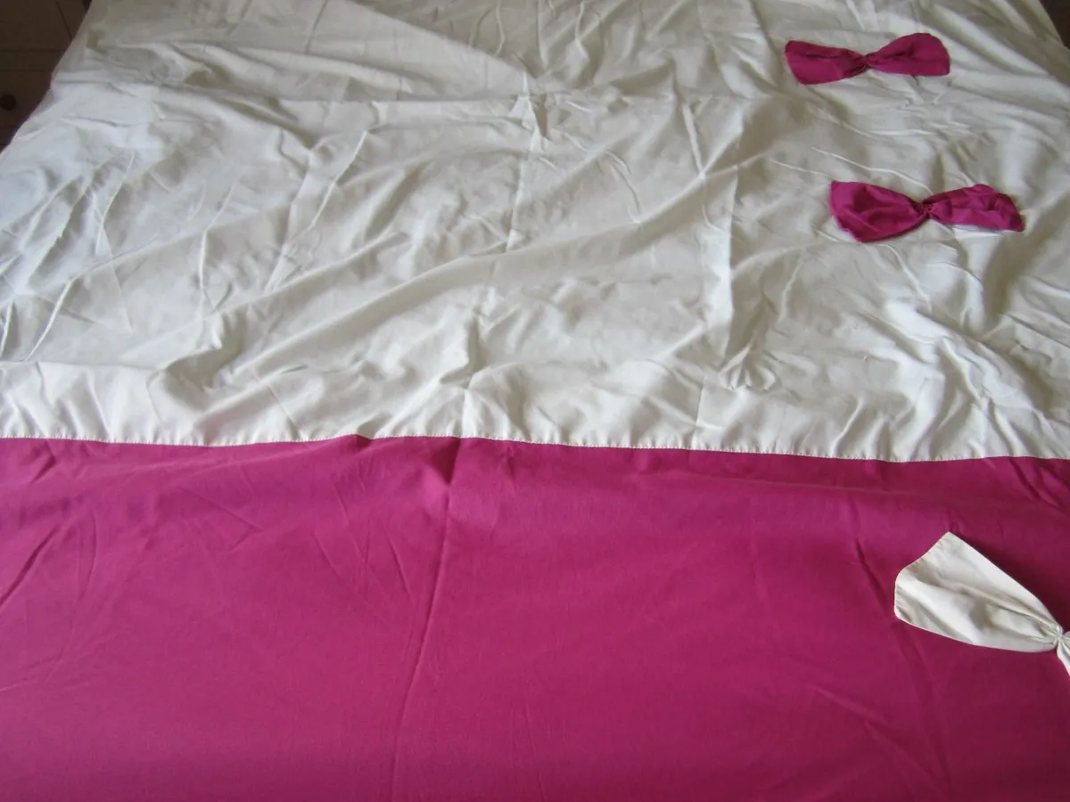 New - Duvet Cover & Pillowcovers Double - Image 3