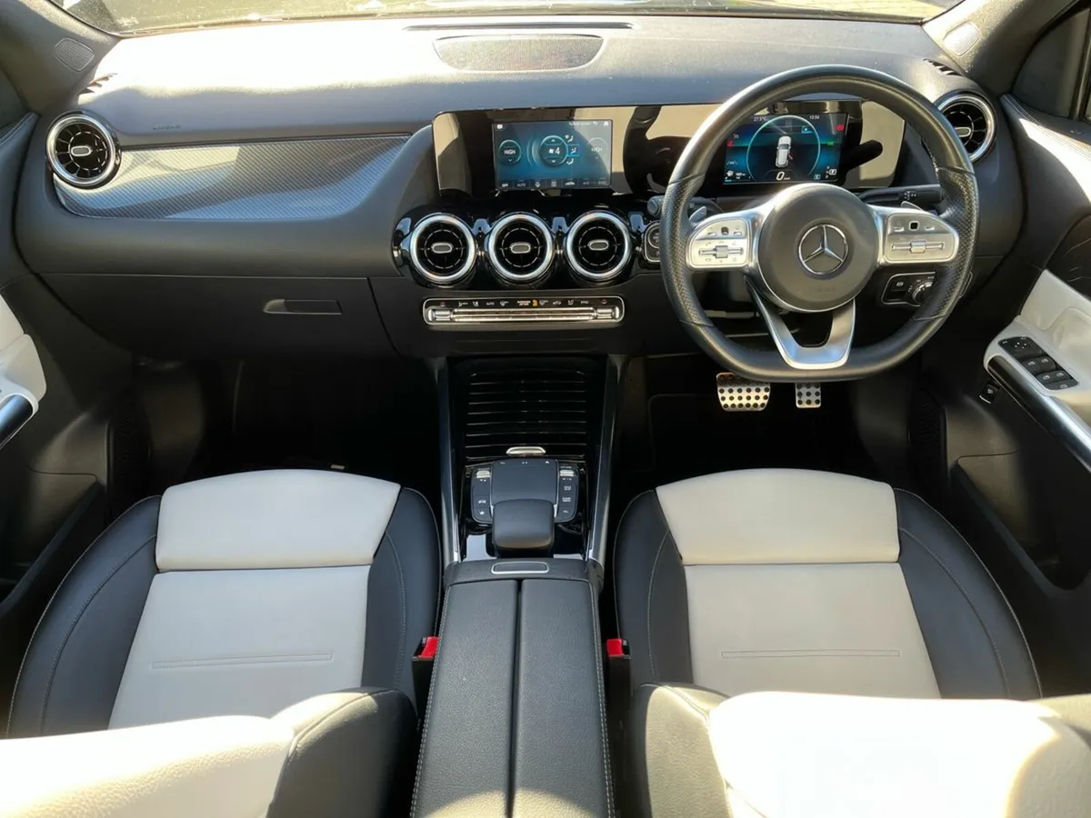 Mercedes-Benz GLA 200D AMG Line Compact SUV - Image 4