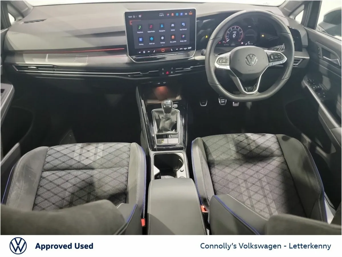 Volkswagen Golf GOLF R-LINE 1.5 TSI 150HP - Image 4