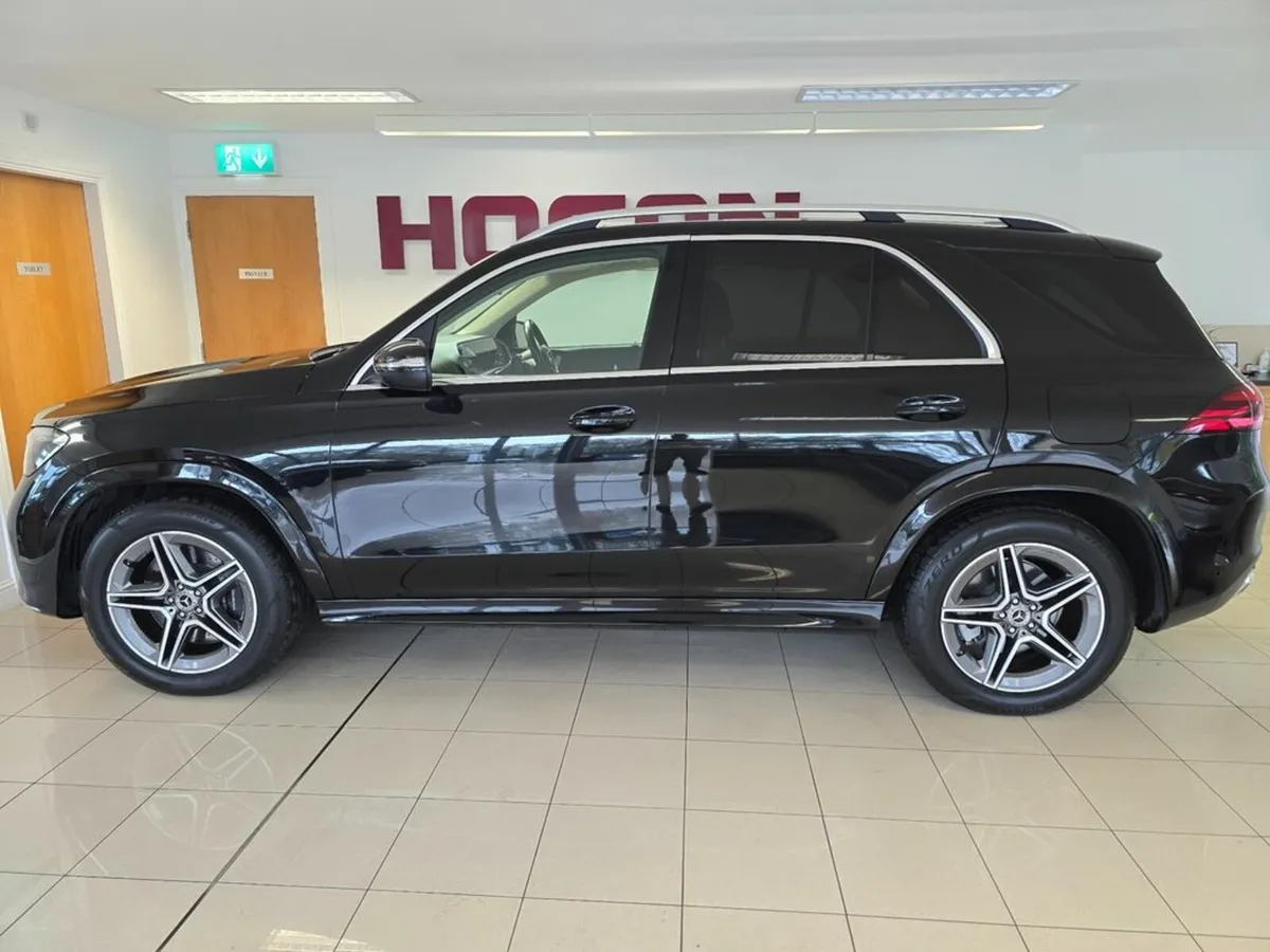 Mercedes-Benz GLE 350 DE 4Matic AMG Line * Great S - Image 4