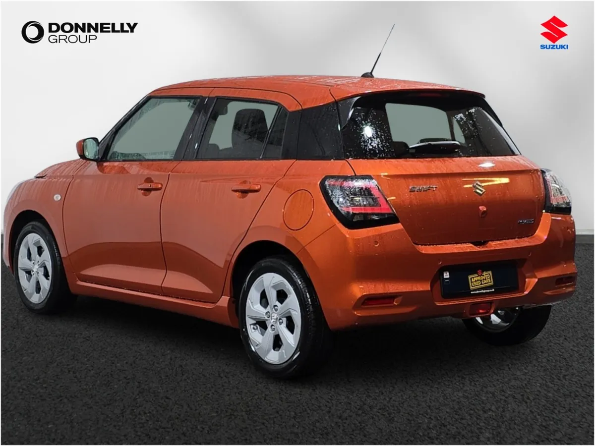 Suzuki Swift Hatchback Motion - Image 2