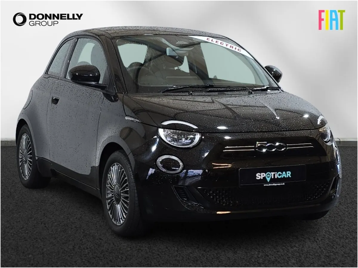 Fiat 500 Electric Hatchback Icon - Image 1