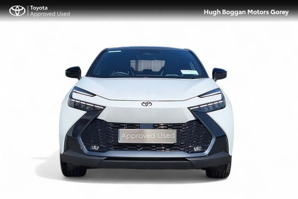 Toyota C-HR C-HR PHEV SPORT - Image 4