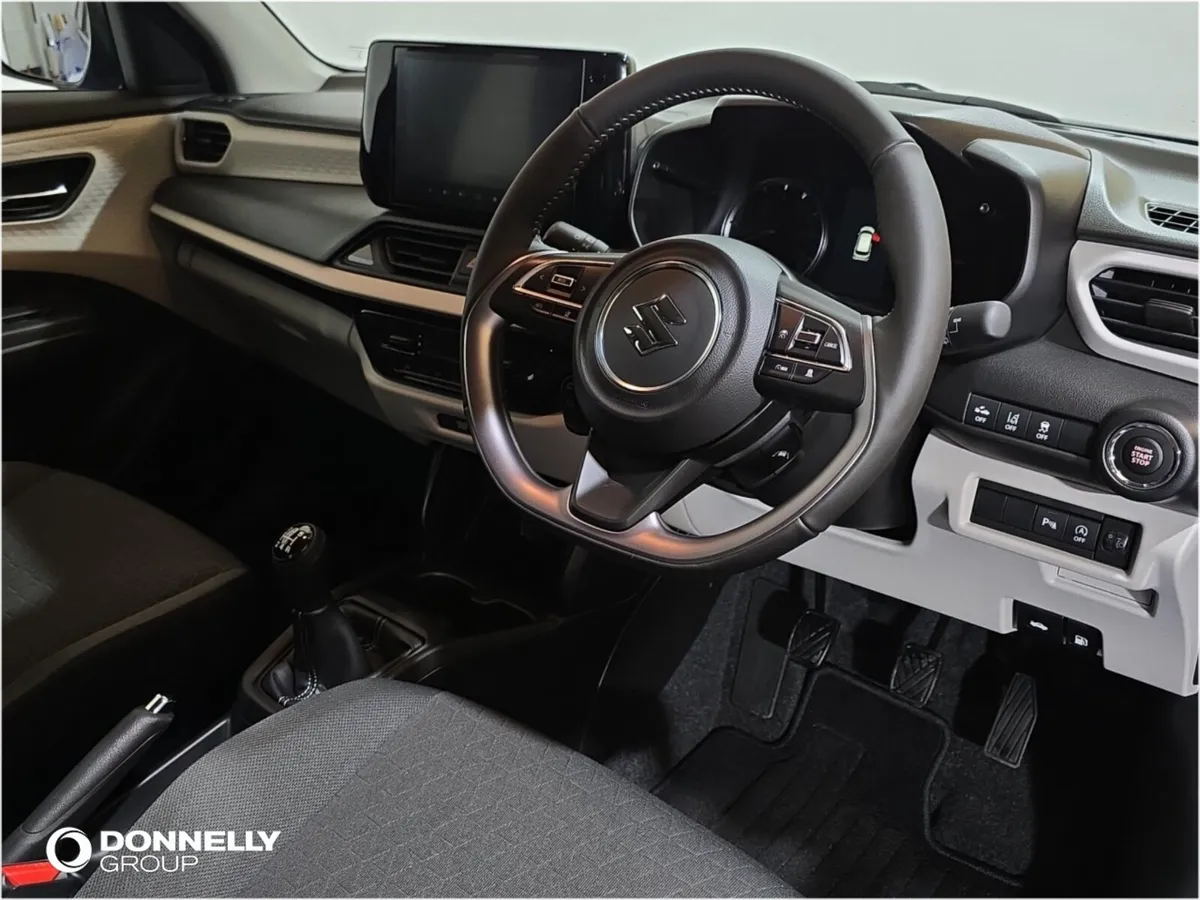 Suzuki Swift Hatchback Motion - Image 4