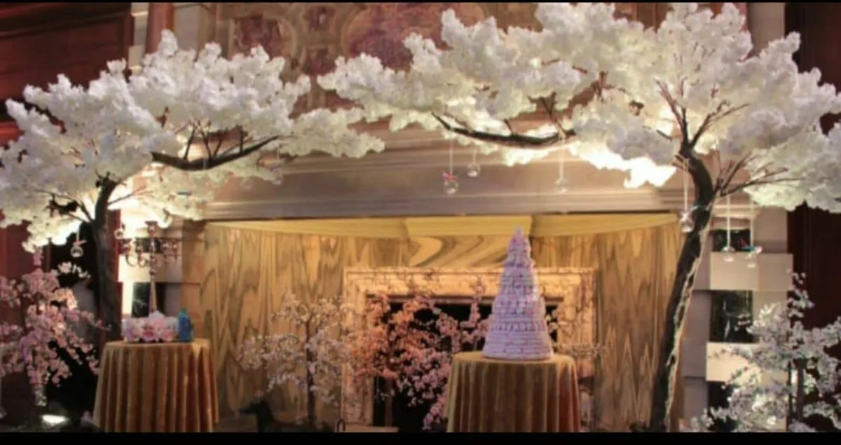 White wedding floral canapy tree - Image 3