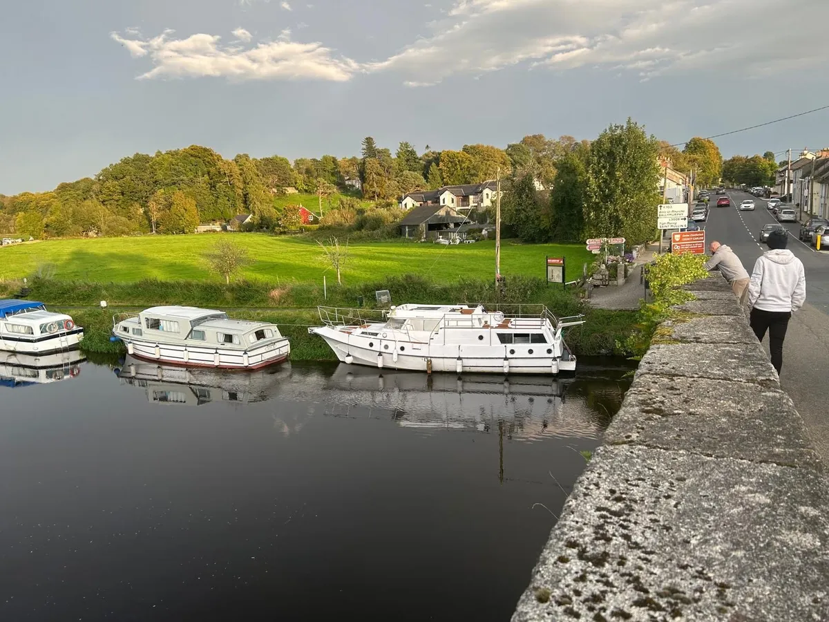 Boat house - Image 2