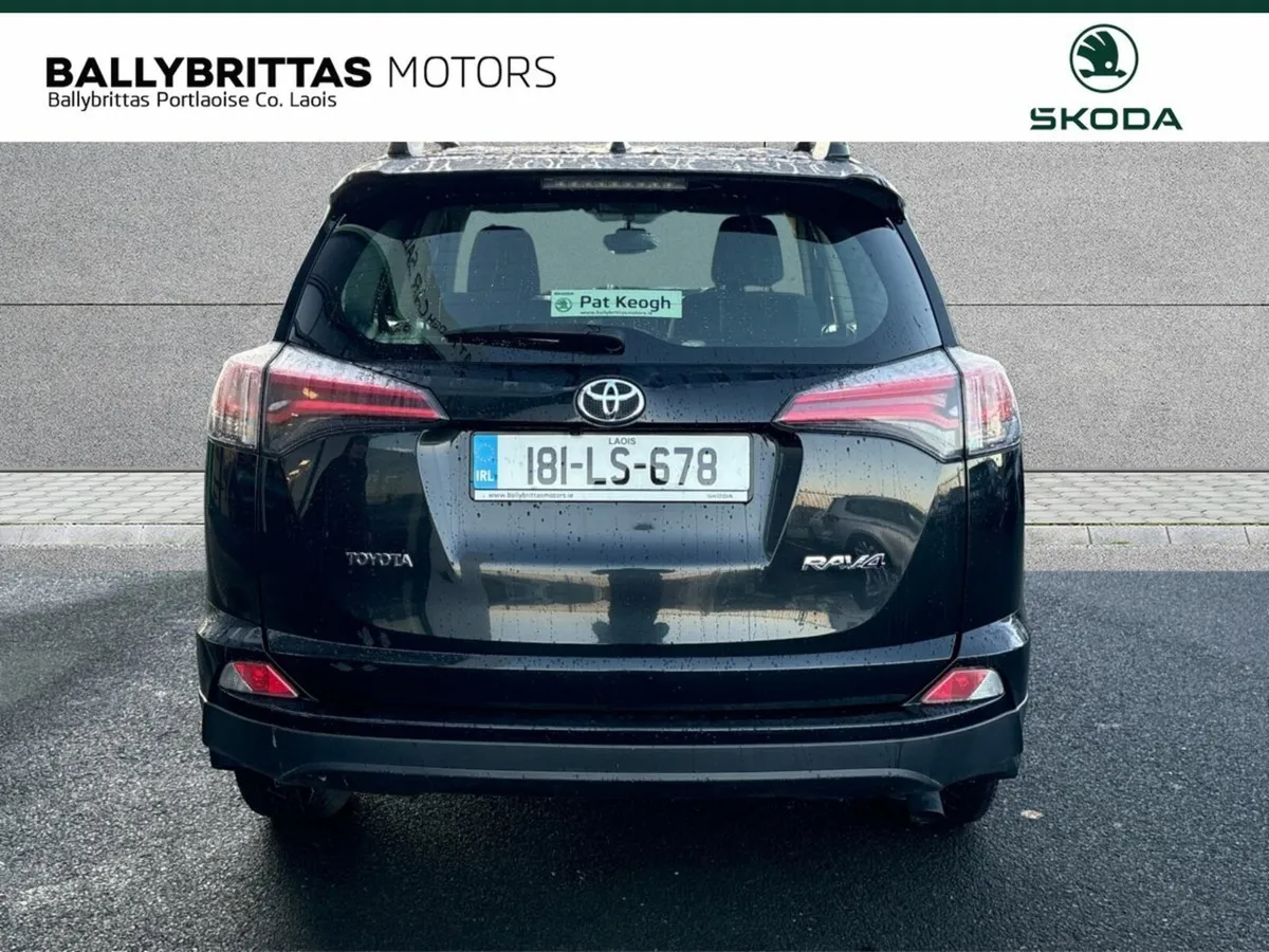 Toyota RAV4 2.0 D-4D 2WD Luna - Image 4