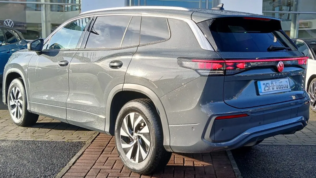 Volkswagen Tayron Edition 75 2.0 TDI 150HP **HEATE - Image 4