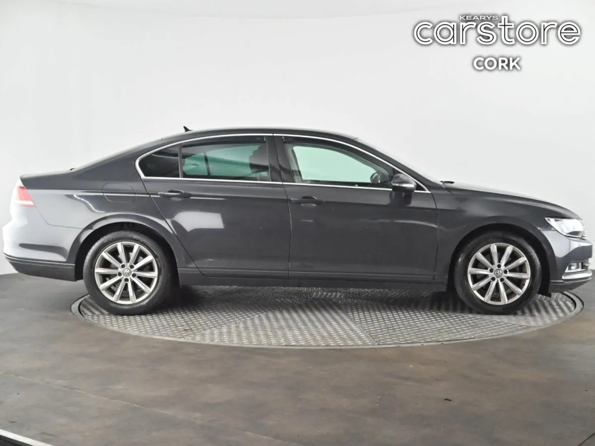 Volkswagen Passat 1.6 TDI 120HP Trendline - Image 3