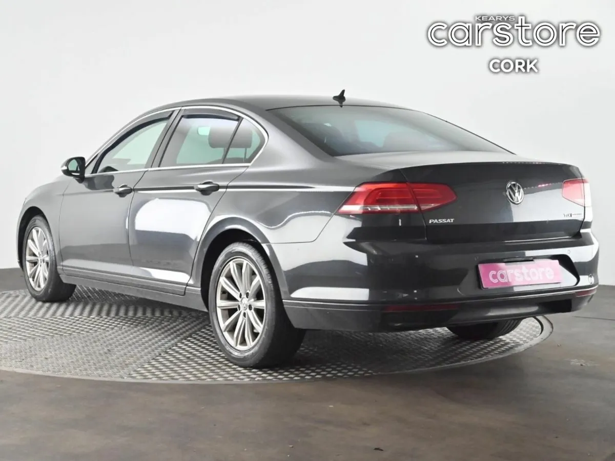 Volkswagen Passat 1.6 TDI 120HP Trendline - Image 4