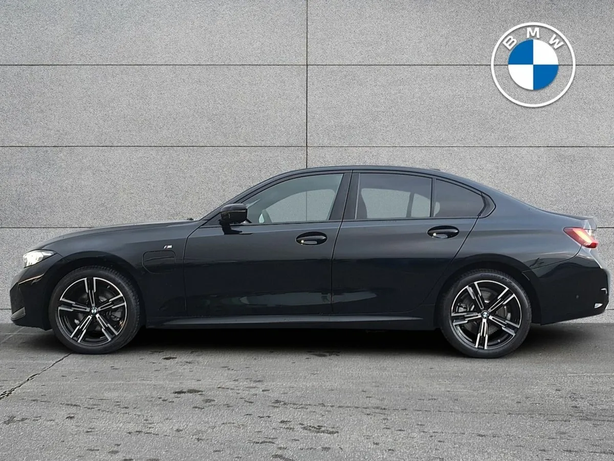 BMW 3-Series 330e M Sport - Image 4