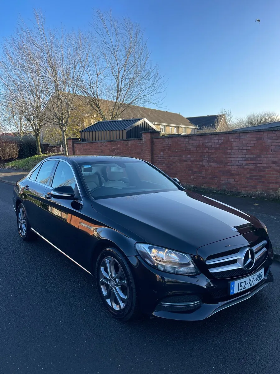 2015 Mercedes Benz C Class Automatic - Image 2
