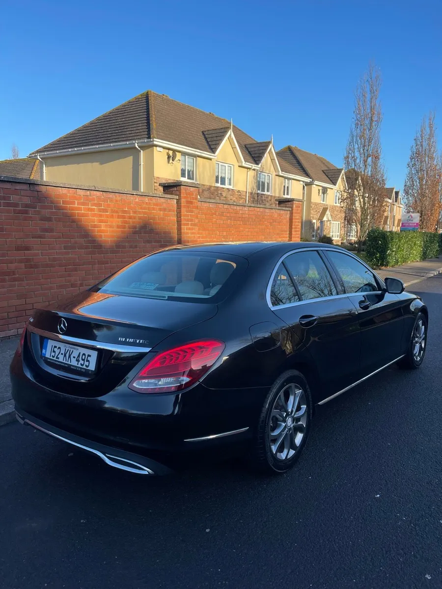 2015 Mercedes Benz C Class Automatic - Image 3